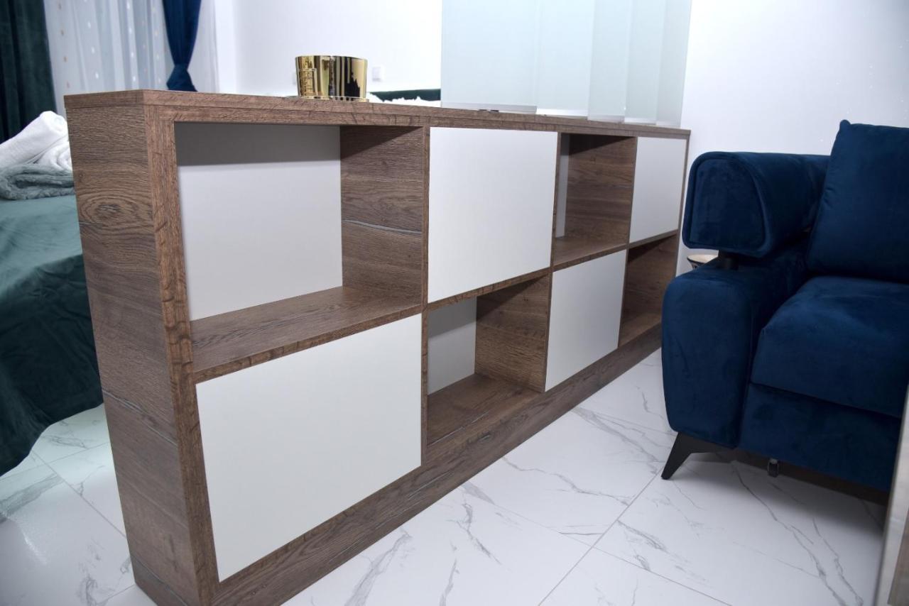 La Luna Deluxe apartman 5* + besplatan natkriveni parking Nasice Exteriör bild
